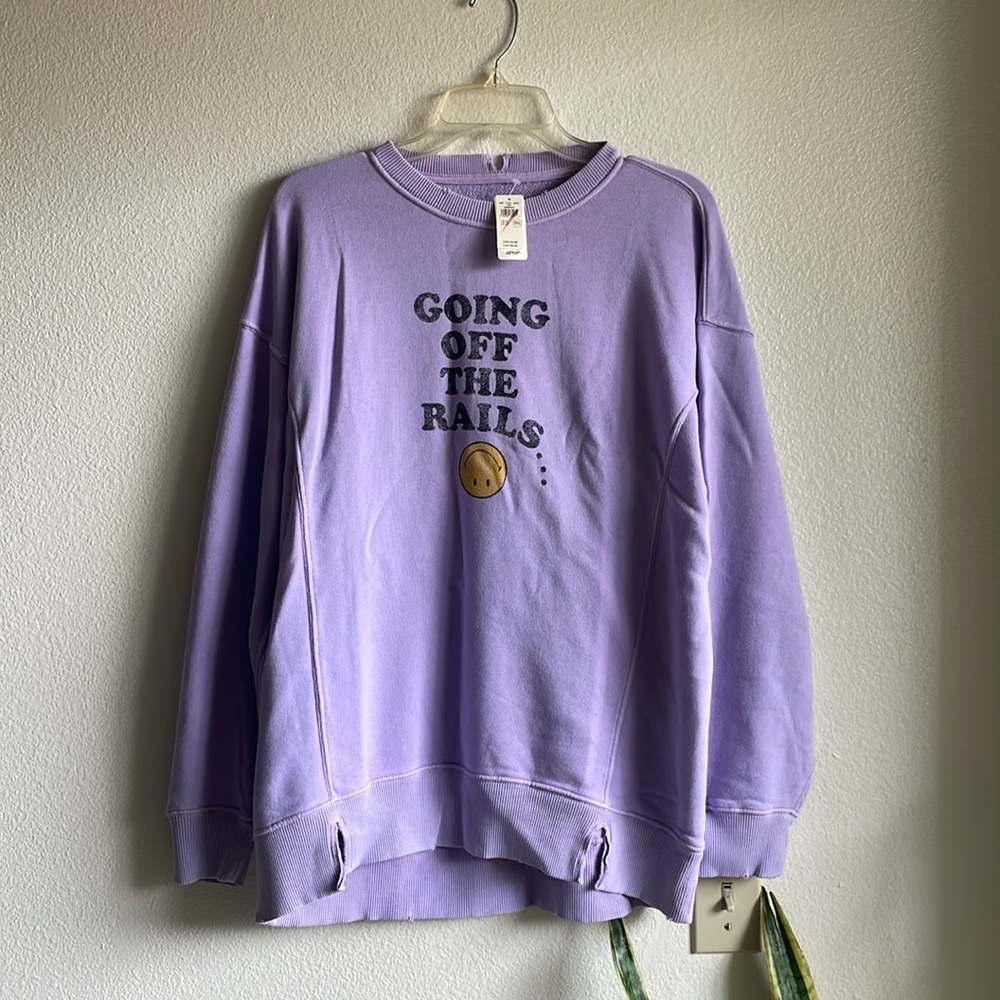 NWT AERIE THE CHILL CREW Going off the Rails Sweatshirt XS - Picture 3 of 5